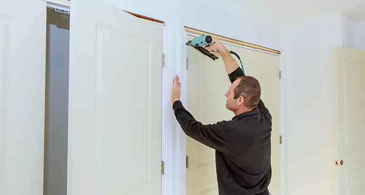 Top Rated Door Fixing ServiceFixing Garage Door Track in Castro Valley, CA